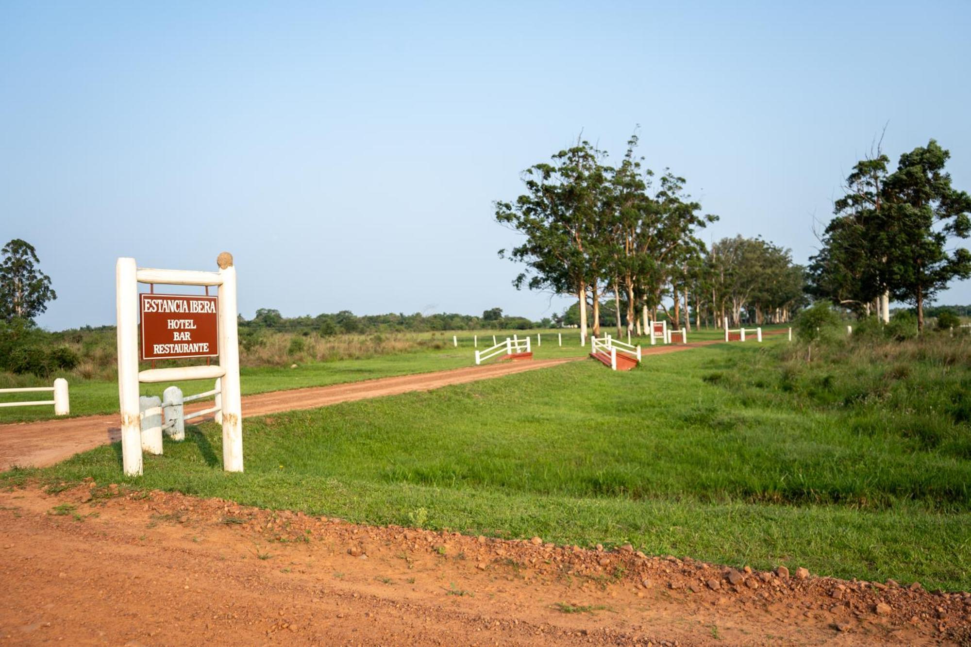 Estancia Ibera โกโลเนีย คาร์ลอส เปลเลกรีนี ภายนอก รูปภาพ