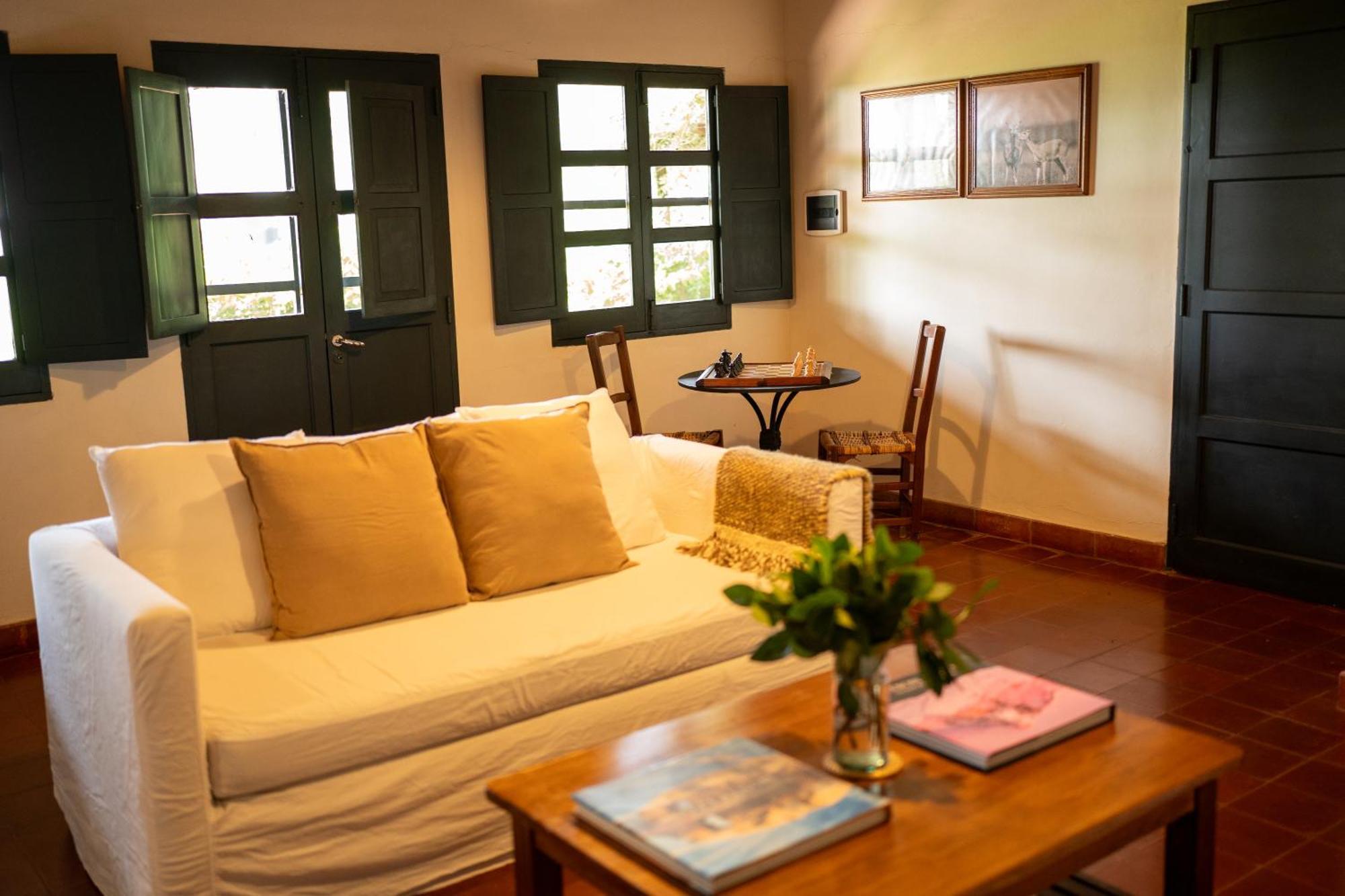 Estancia Ibera โกโลเนีย คาร์ลอส เปลเลกรีนี ภายนอก รูปภาพ